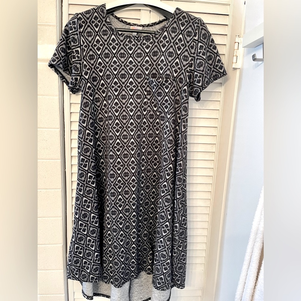 LuLaRoe | Gray/Black Animal/Tribal Print Carly Size Small